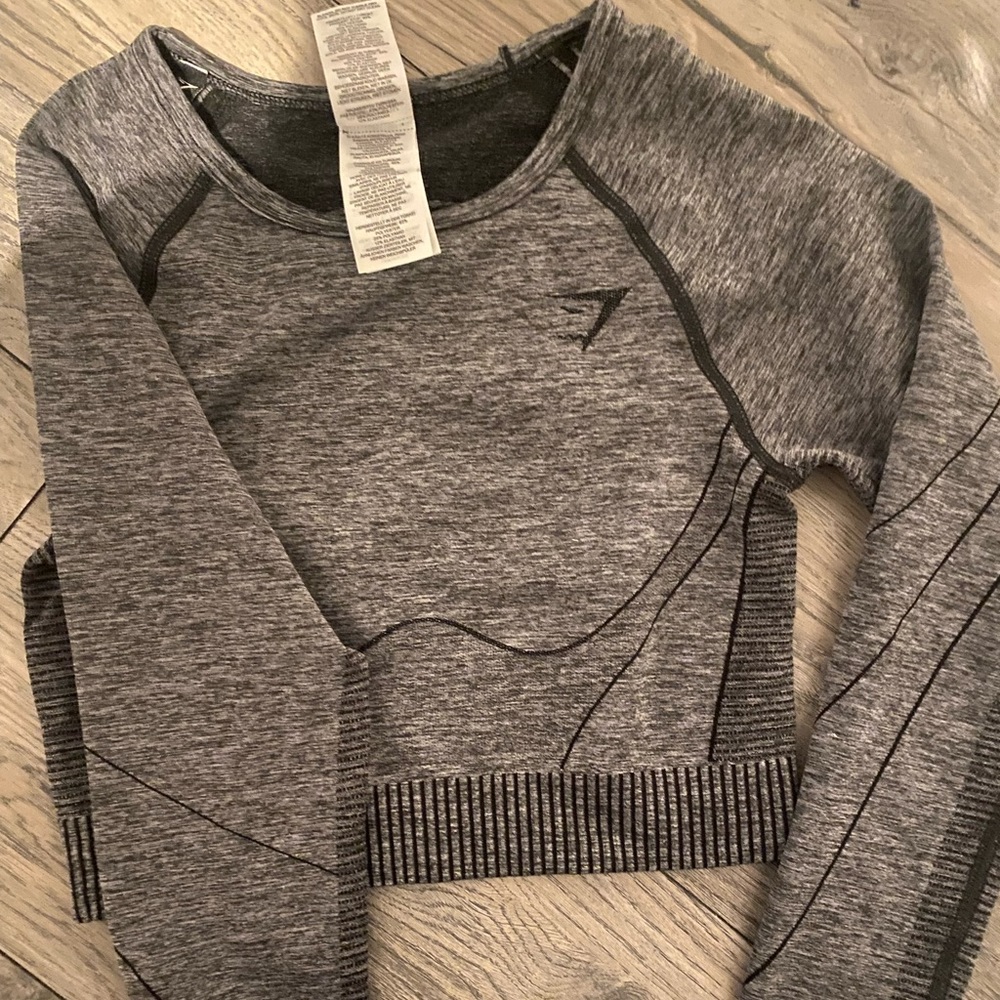 Gymshark long sleeve crop top